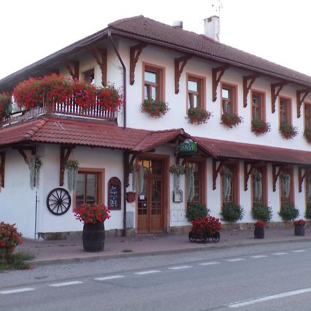 Penzion Restaurace U Helferu Libuň 외부 사진