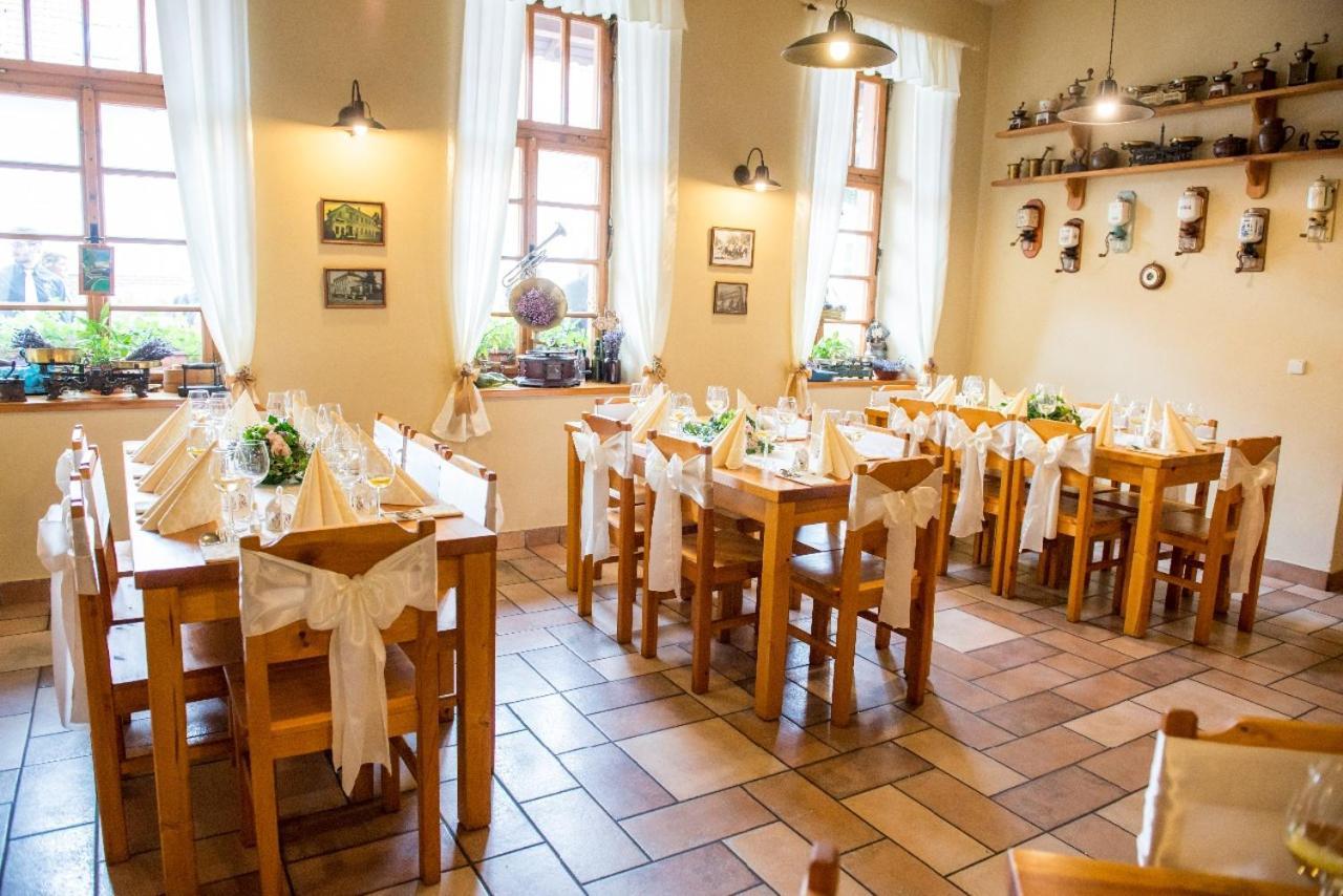Penzion Restaurace U Helferu Libuň 외부 사진